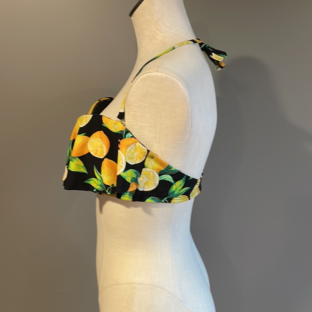 NWOT Lemons Bikini Top. XL - Picture 2 of 9